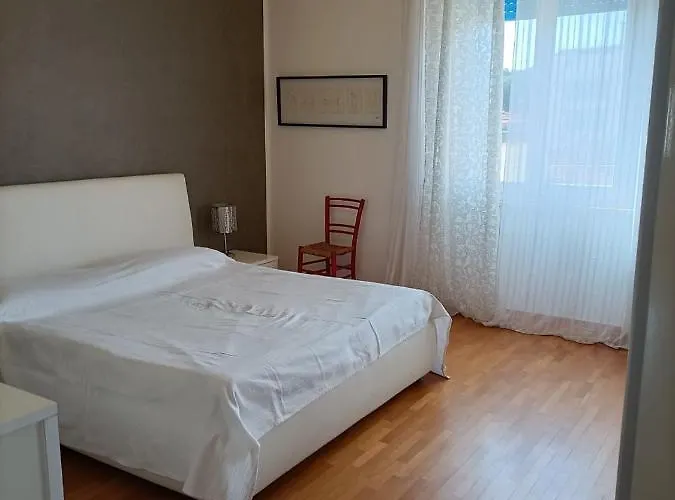 Litoranea Apartment *